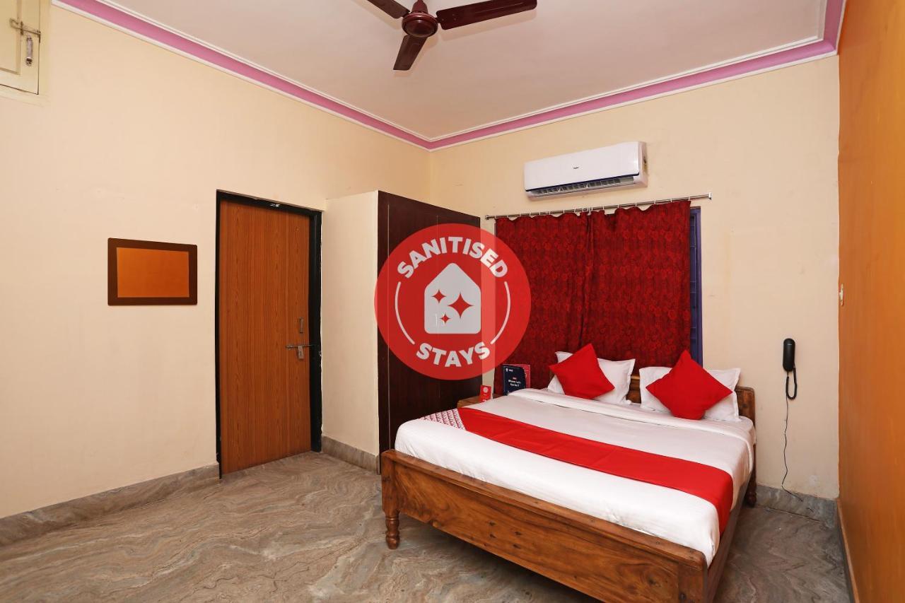 Oyo Kalinga Guest House Bhubaneswar Exterior photo